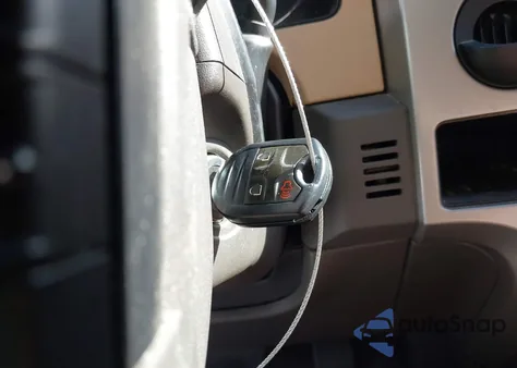 2013 Ford F-150 Xlt z USA, uszkodzony, nr VIN 1FTEX1CM2DFC26713